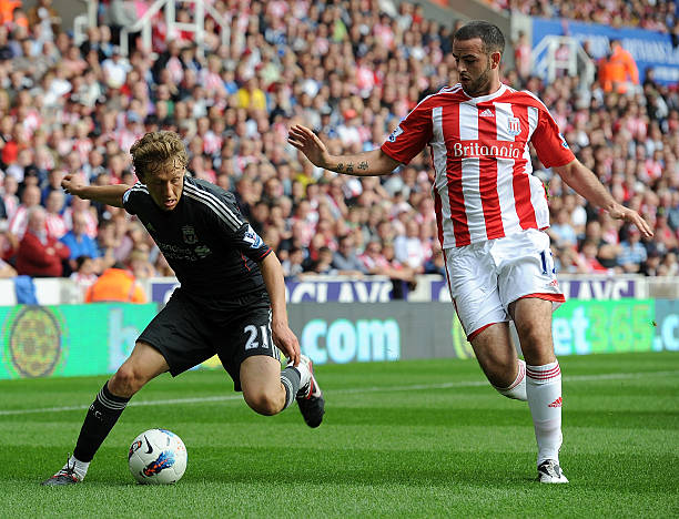 在他的带领 在他的带领