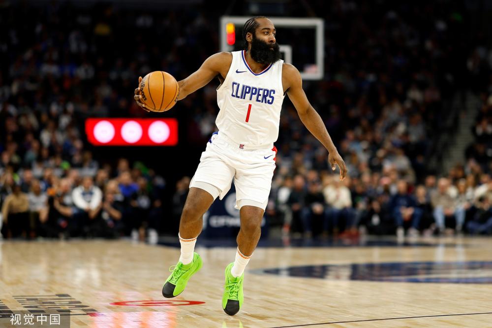 他们在防守 他们在防守